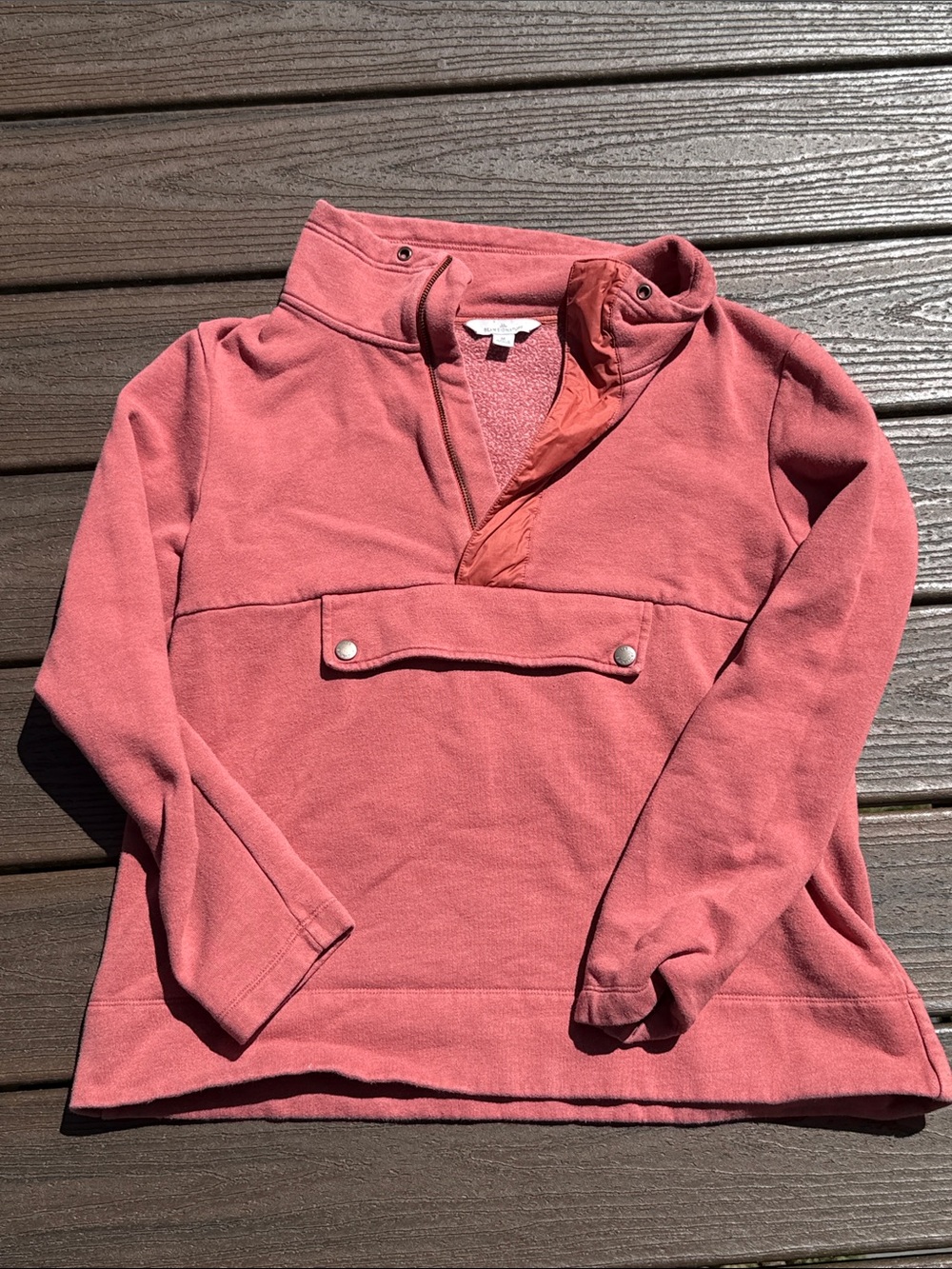 L.L. Bean women’s ' Dusty Rose Snap-Front Pullover